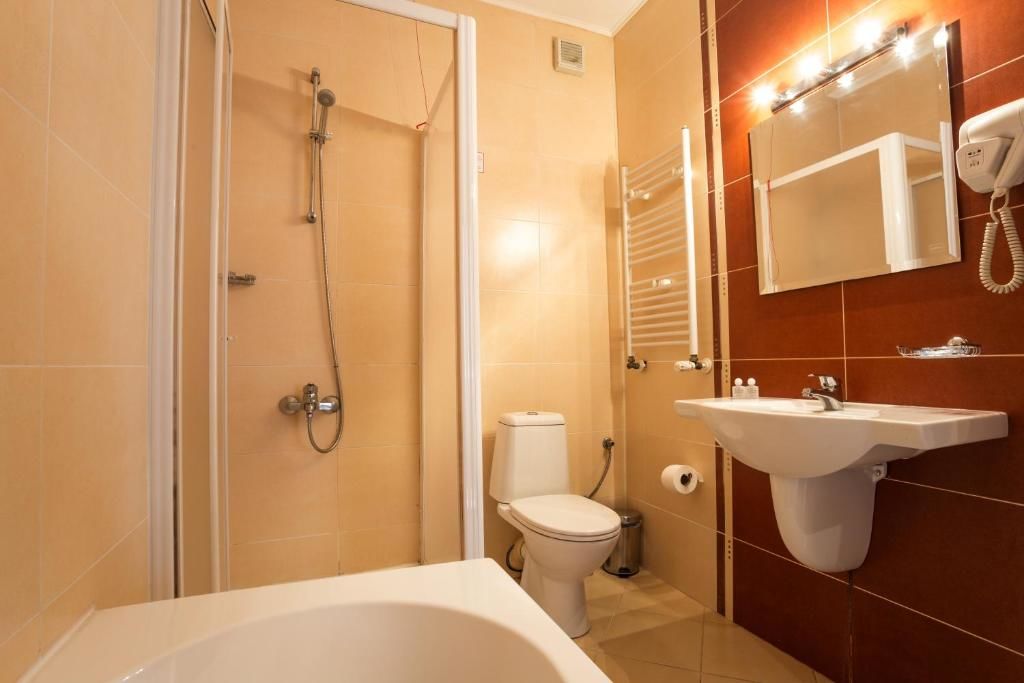 Отель Family Hotel Teteven Тетевен-51